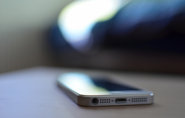 Mobile phone rules confuse drivers